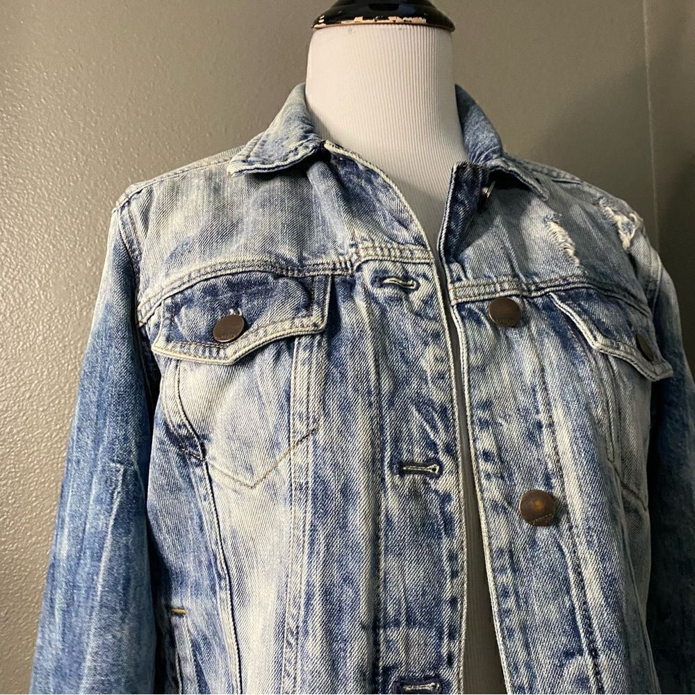 Express Jeans Distressed Denim Jacket Bleached - Picture 3 of 13
